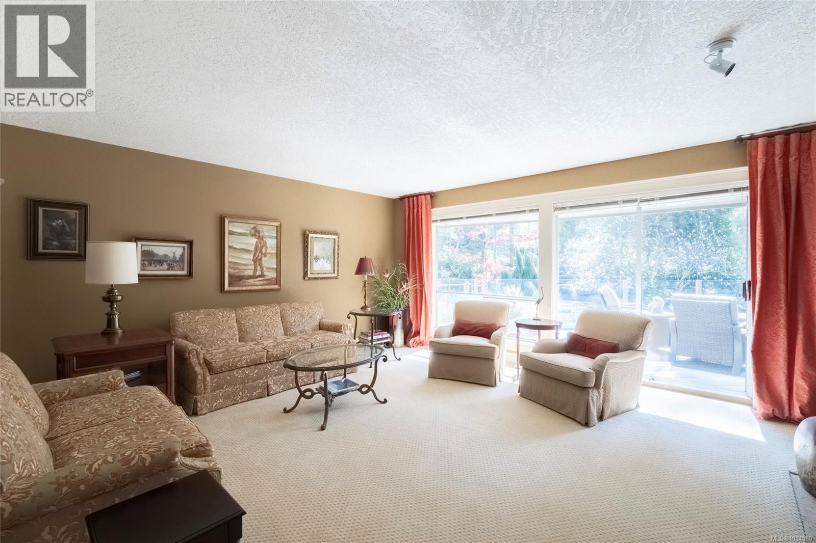 3 1040 Pondwood Lane, Saanich, British Columbia  V8X 4S6 - Photo 7 - 1034580