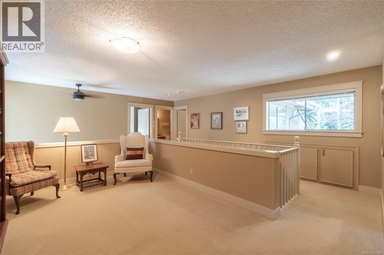 3 1040 Pondwood Lane, Saanich, British Columbia  V8X 4S6 - Photo 35 - 1034580