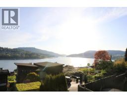 18 AXFORD BAY, Port Moody, British Columbia