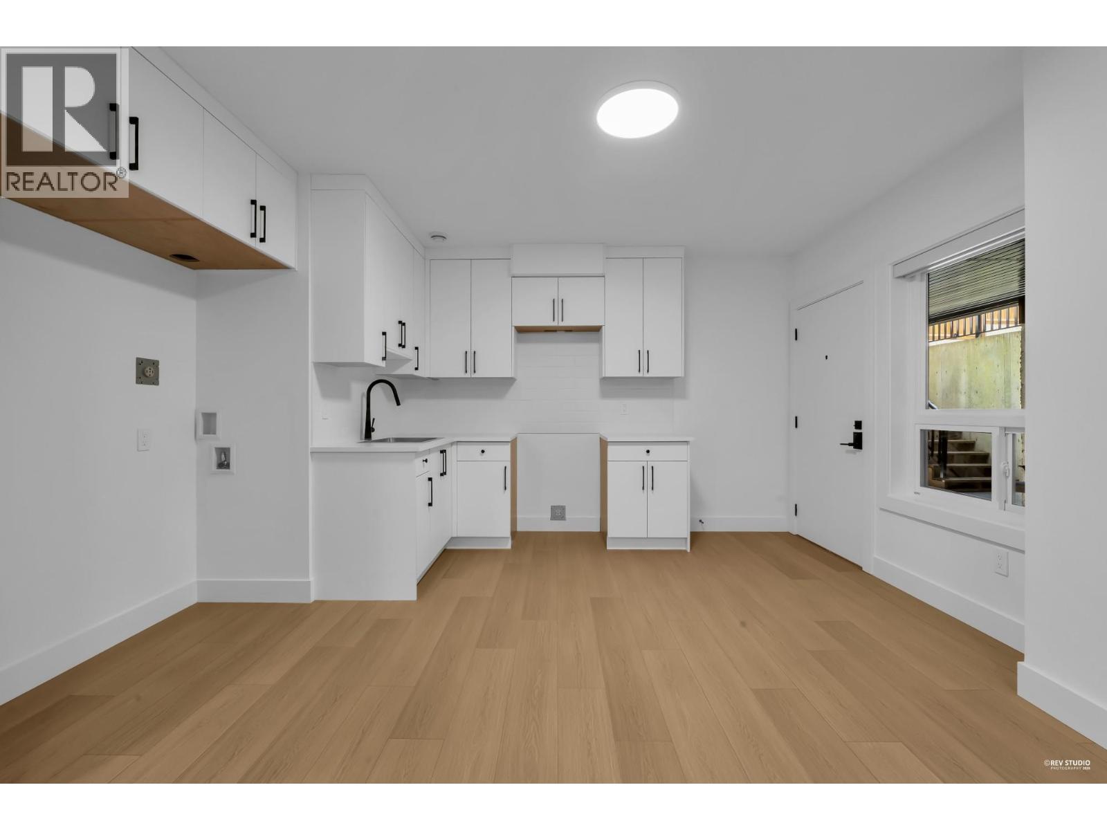 847 Thermal Drive, Coquitlam, British Columbia  V3J 6R4 - Photo 27 - R3120573