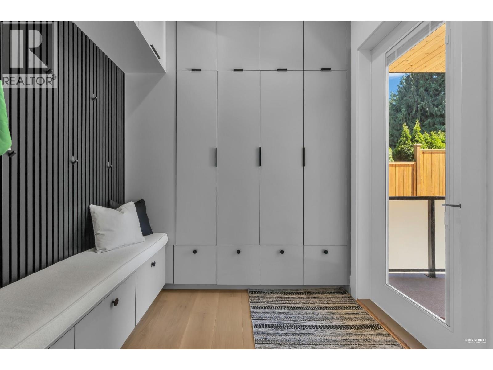 847 Thermal Drive, Coquitlam, British Columbia  V3J 6R4 - Photo 28 - R3120573