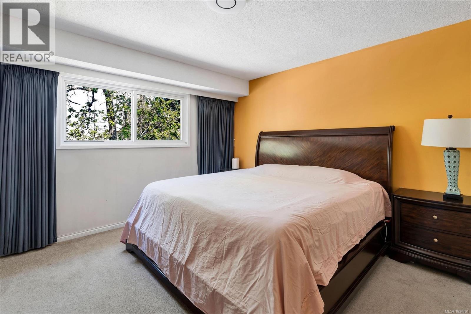 1722 Jefferson Ave, Saanich, British Columbia  V8N 2B4 - Photo 16 - 1034701