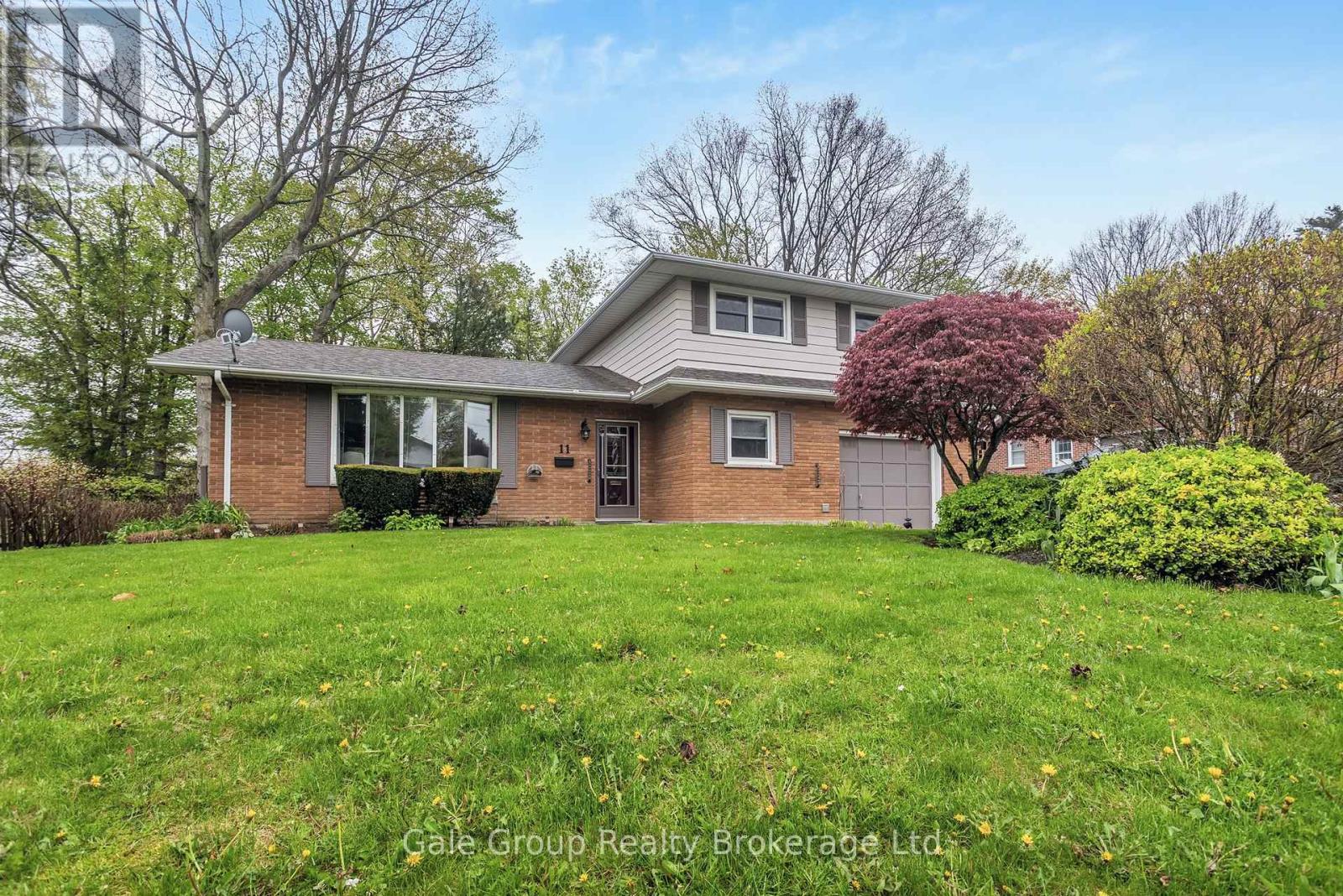 11 THISTLE COURT, Tillsonburg, Ontario