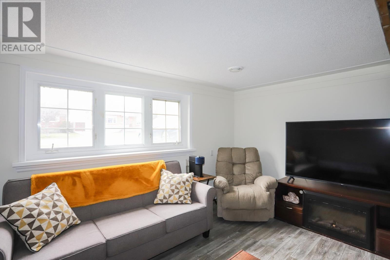 163 Ruth St, Sault Ste. Marie, Ontario  P6C 2E8 - Photo 37 - SM260886
