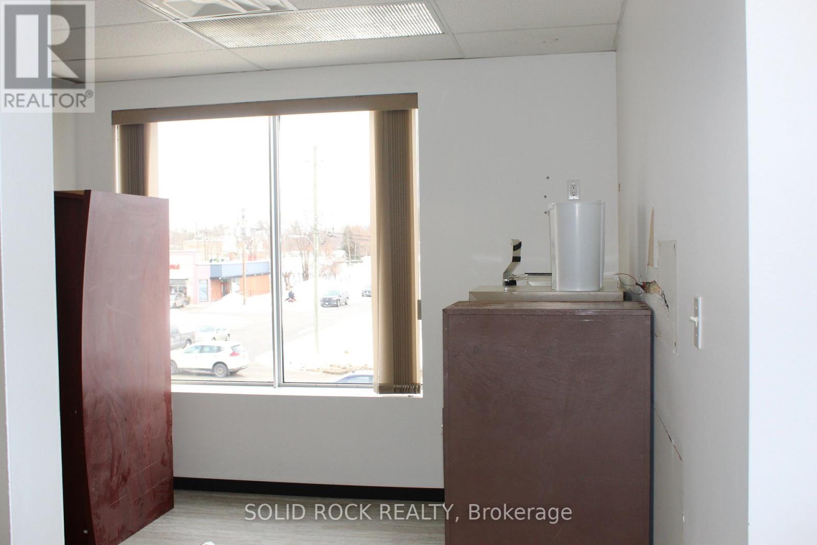 202 - 68 William Street, Brockville, Ontario  K6V 4V5 - Photo 24 - X12768170