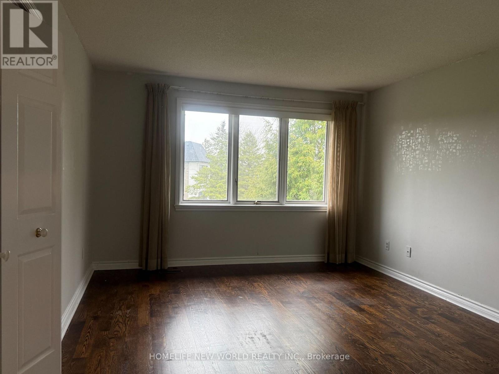 3 Jenkinson Grove, King, Ontario  L7B 1B5 - Photo 11 - N12883242