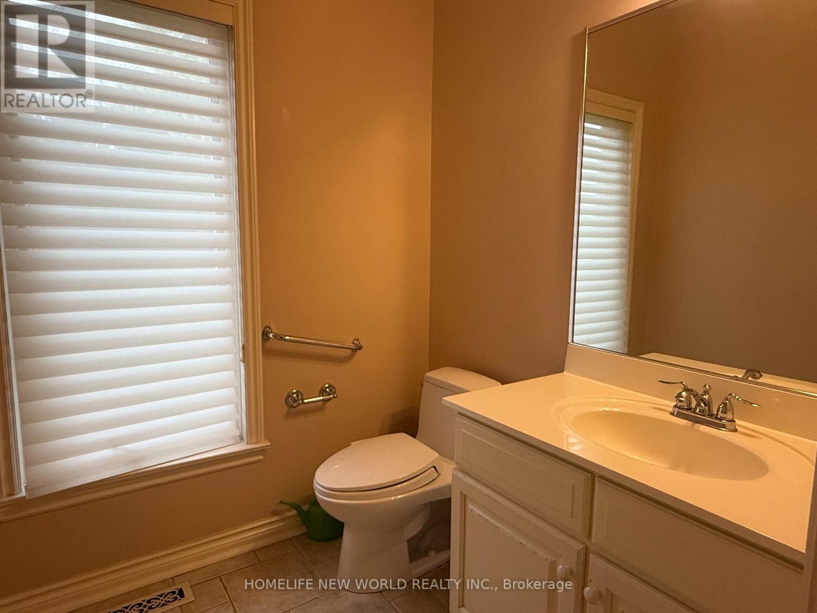 3 Jenkinson Grove, King, Ontario  L7B 1B5 - Photo 17 - N12883242