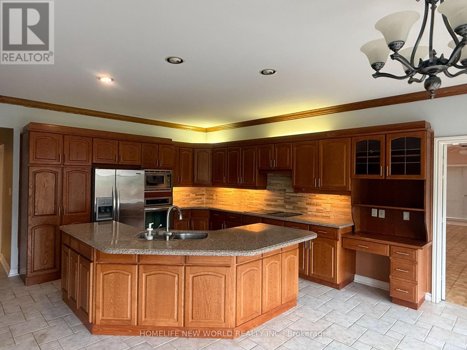 3 Jenkinson Grove, King, Ontario  L7B 1B5 - Photo 20 - N12883242