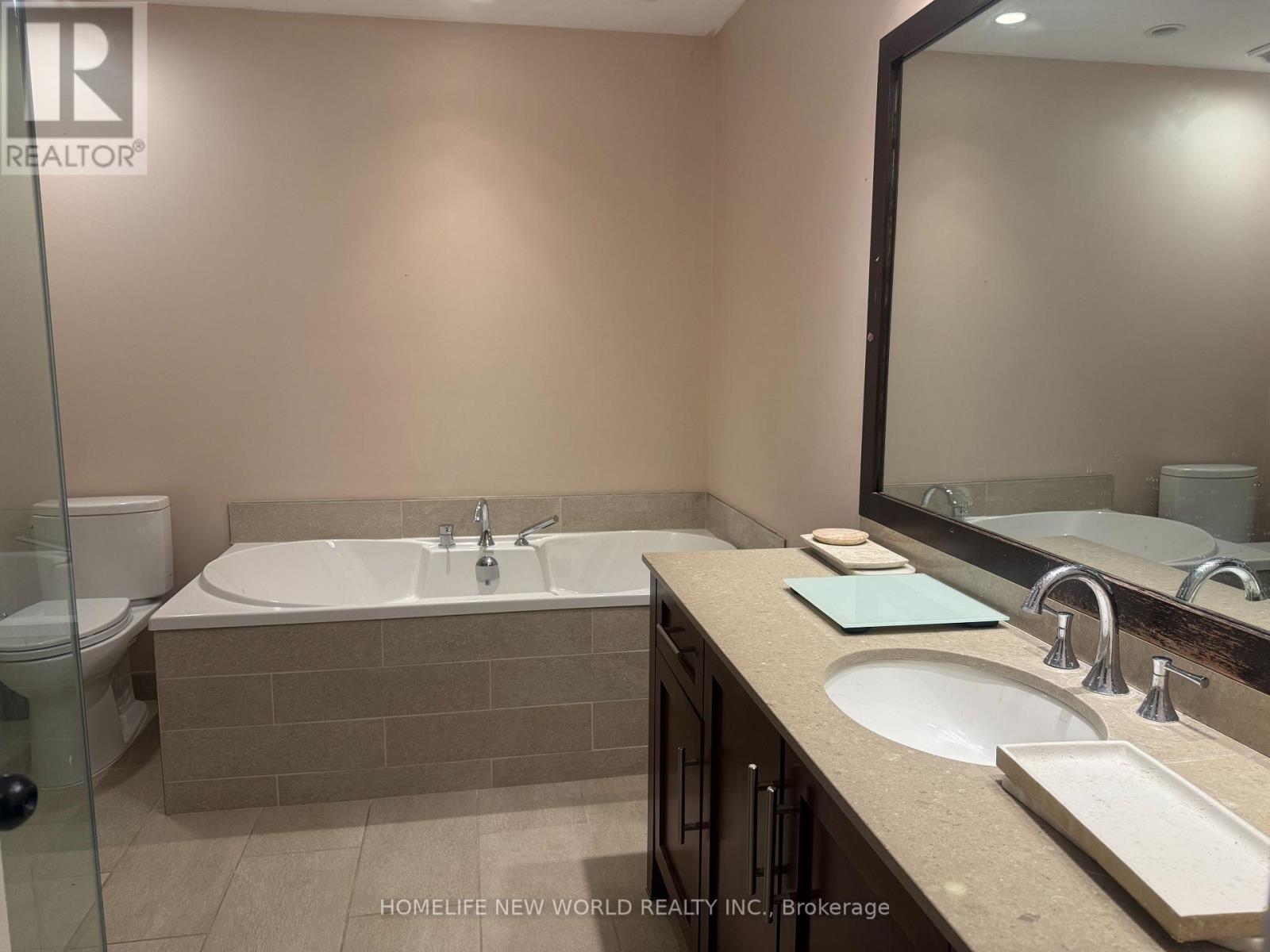3 Jenkinson Grove, King, Ontario  L7B 1B5 - Photo 6 - N12883242