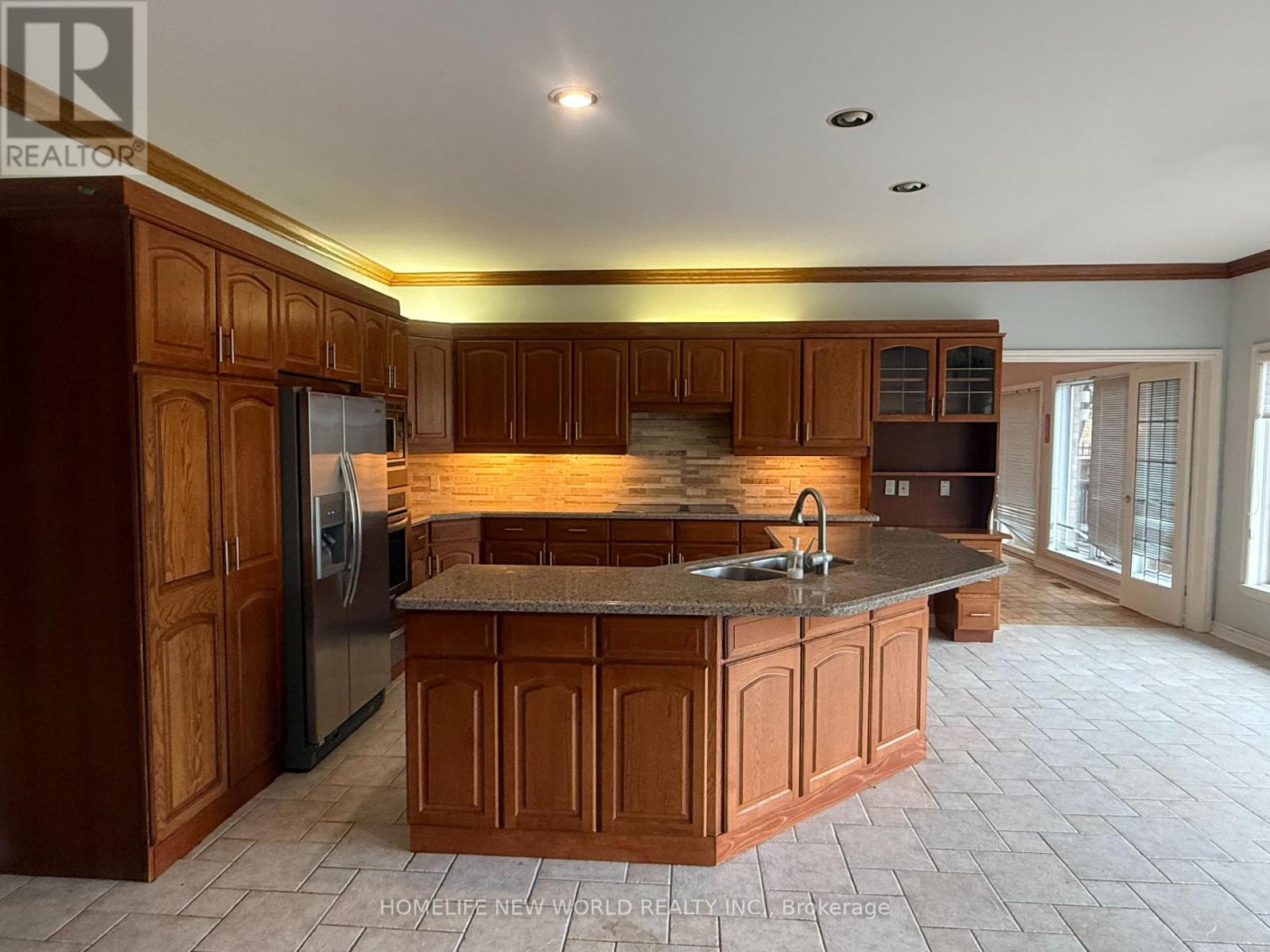 3 Jenkinson Grove, King, Ontario  L7B 1B5 - Photo 19 - N12883242