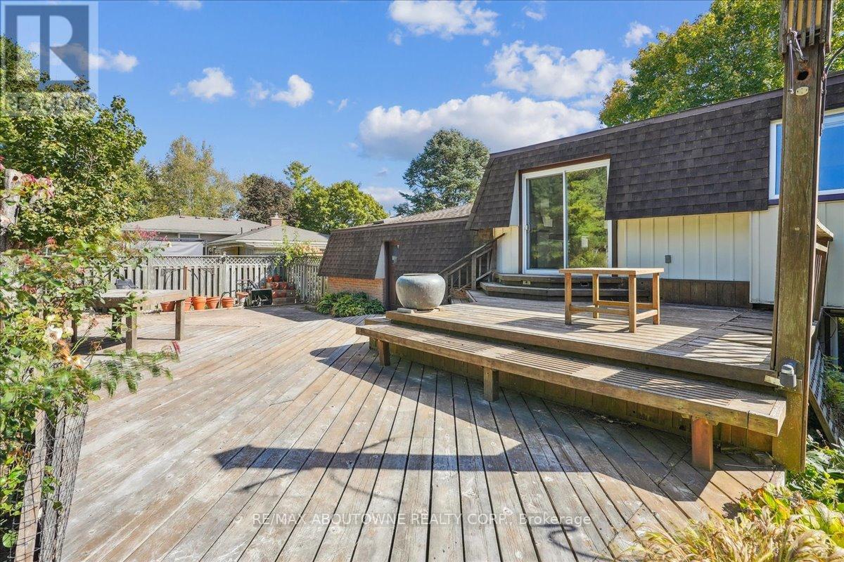 25 Bannisdale Way, Hamilton, Ontario  L0R 1H2 - Photo 41 - X12969710