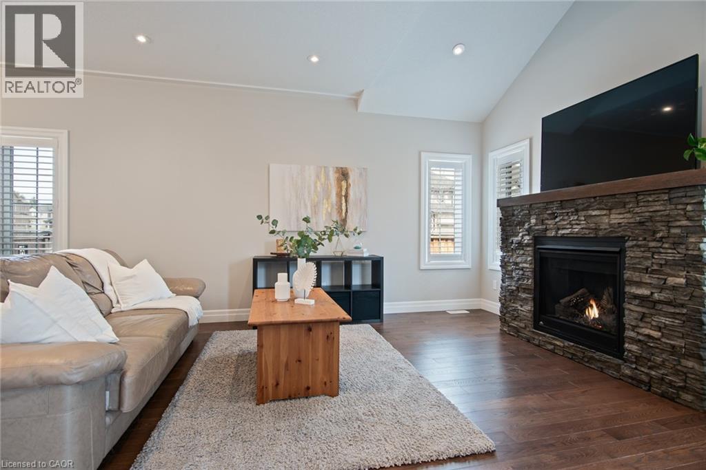 255 Falconridge Drive, Kitchener, Ontario  N2K 0B6 - Photo 13 - 40826662