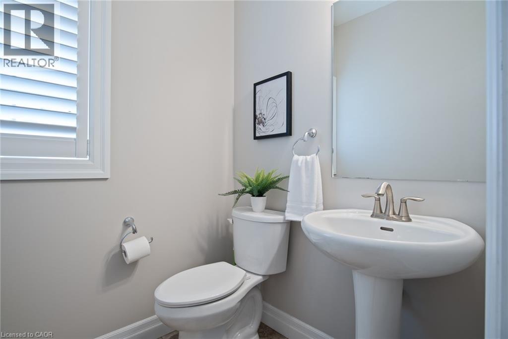 255 Falconridge Drive, Kitchener, Ontario  N2K 0B6 - Photo 25 - 40826662