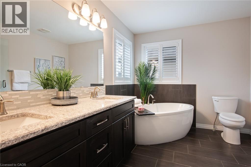 255 Falconridge Drive, Kitchener, Ontario  N2K 0B6 - Photo 34 - 40826662