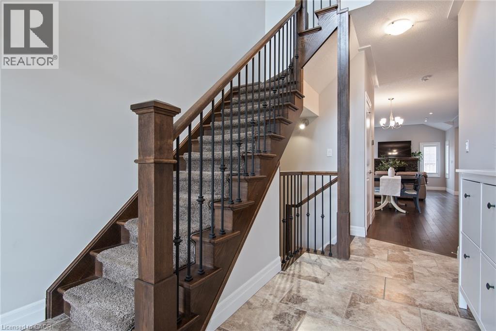 255 Falconridge Drive, Kitchener, Ontario  N2K 0B6 - Photo 7 - 40826662