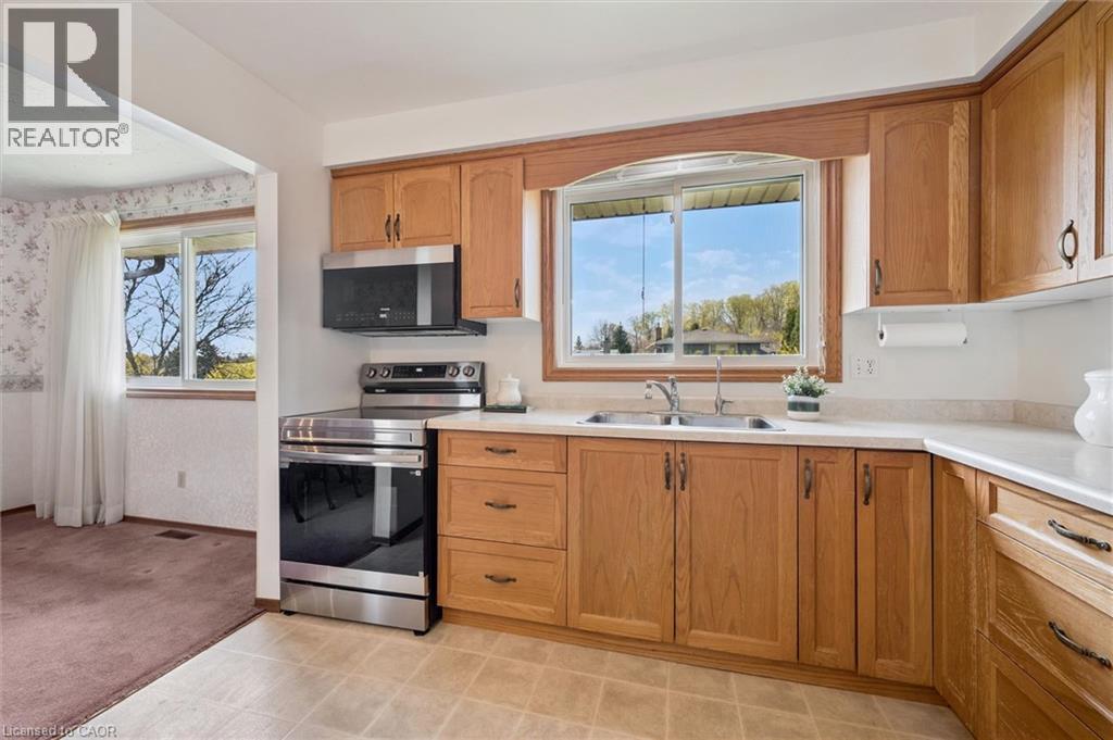 49 Ripley Crescent, Kitchener, Ontario  N2N 1W2 - Photo 9 - 40824820