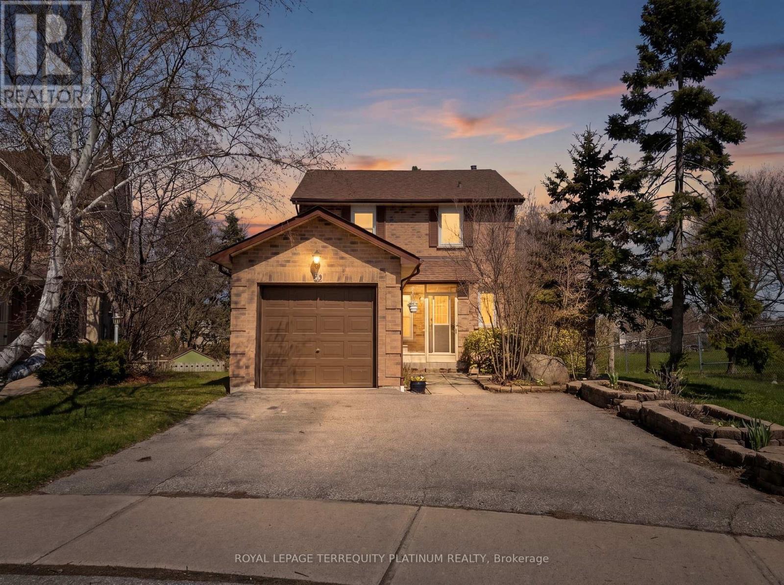 62 Humphrey Drive, Ajax, Ontario  L1S 4Z3 - Photo 37 - E13049894