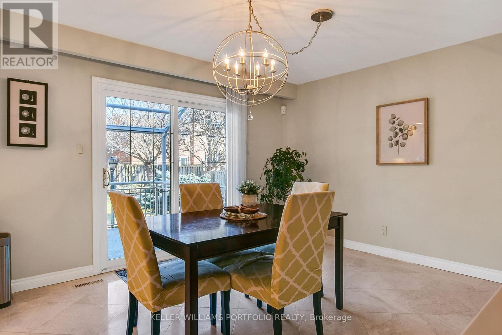 4 Neiltree Court, Toronto, Ontario  M9C 5C3 - Photo 5 - W13090154