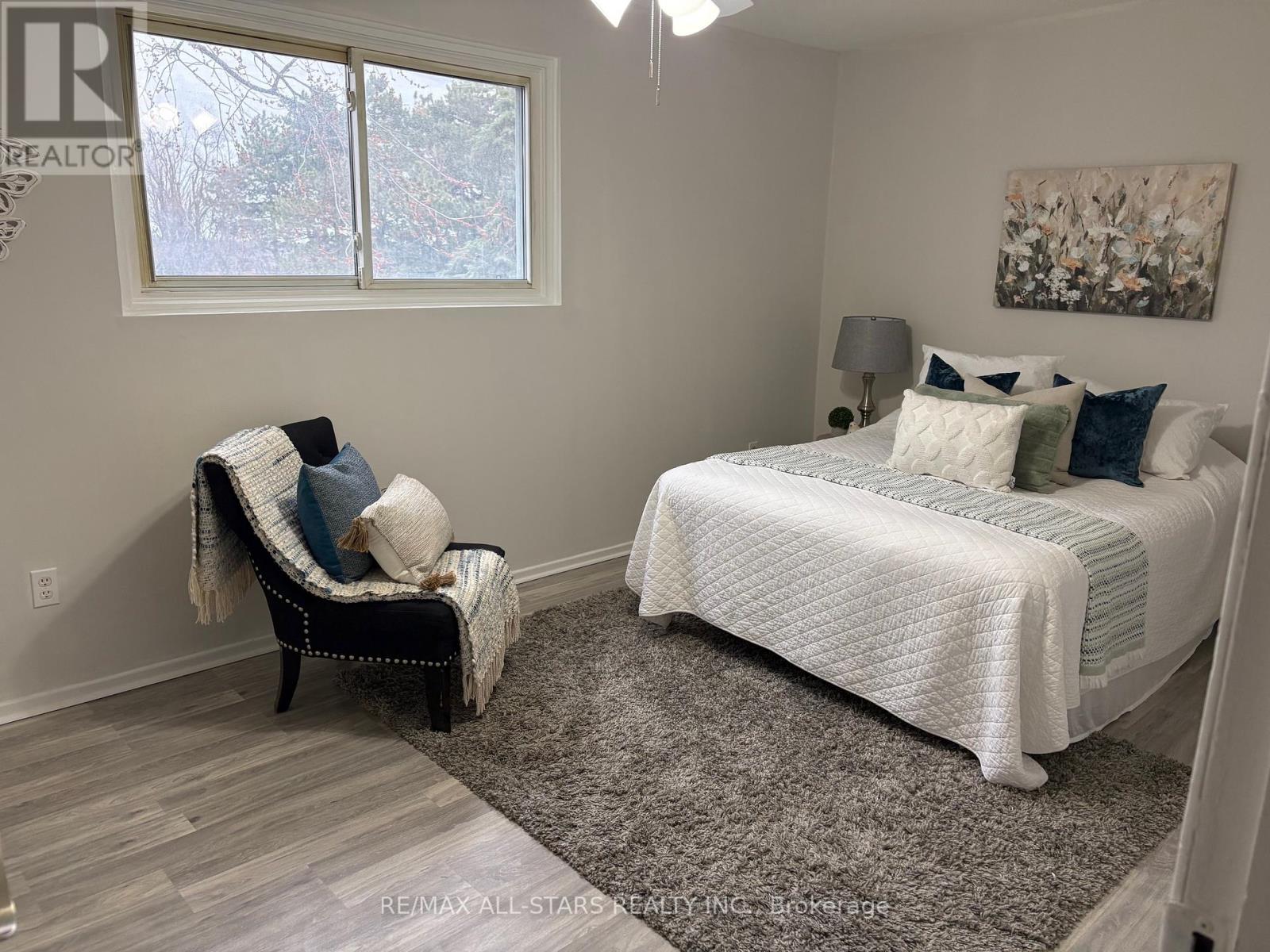 B11 - 63 Ferris Lane, Barrie, Ontario  L4M 5C4 - Photo 13 - S12880126