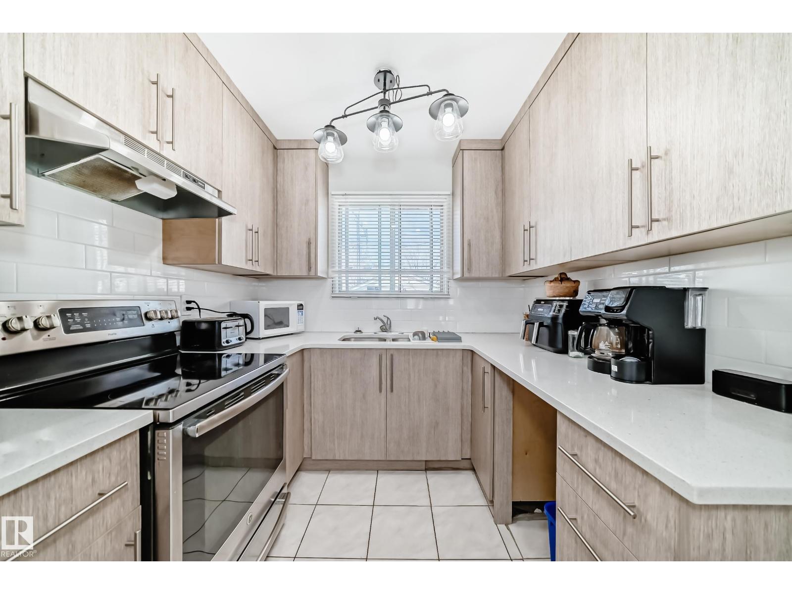 13524 123a St Nw, Edmonton, Alberta  T5L 2Z2 - Photo 10 - E4486136