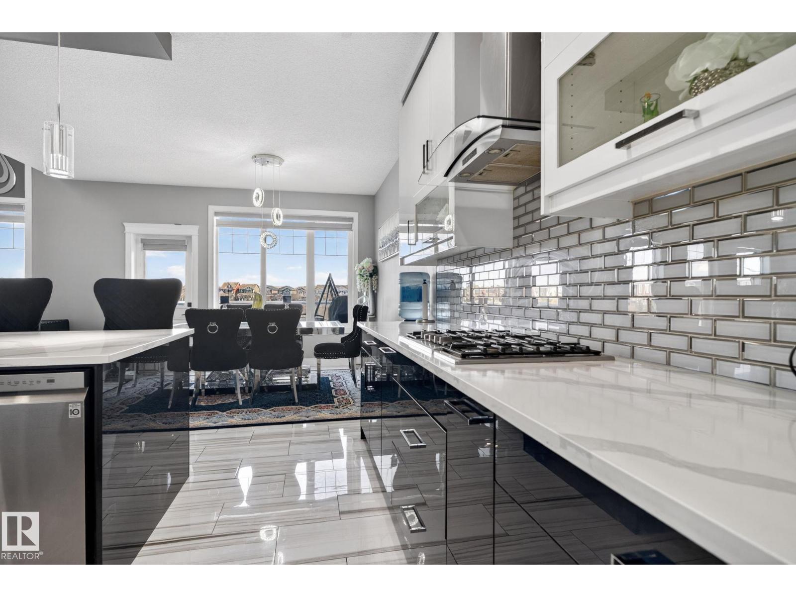 872 Ebbers Cr Nw, Edmonton, Alberta  T5Y 3V1 - Photo 11 - E4486140