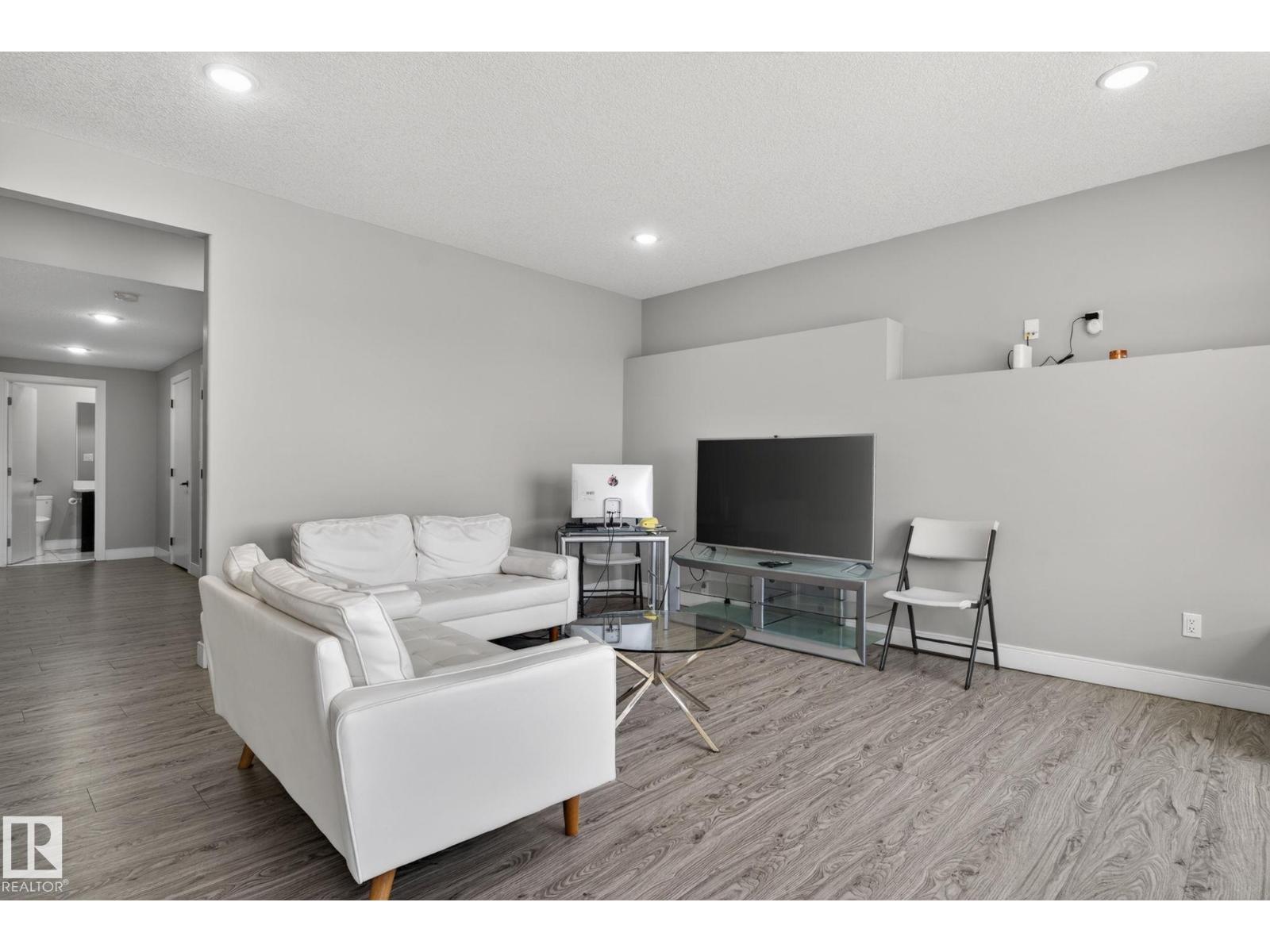 872 Ebbers Cr Nw, Edmonton, Alberta  T5Y 3V1 - Photo 46 - E4486140