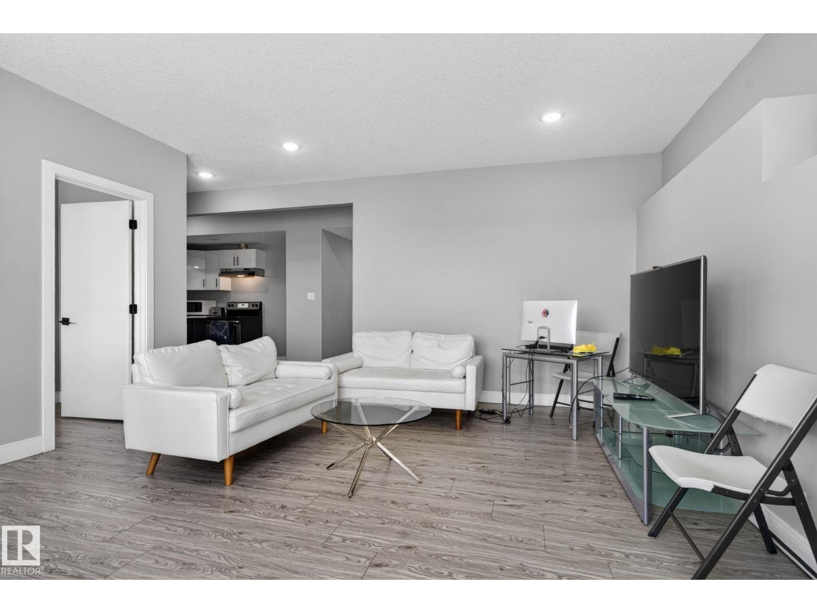 872 Ebbers Cr Nw, Edmonton, Alberta  T5Y 3V1 - Photo 48 - E4486140