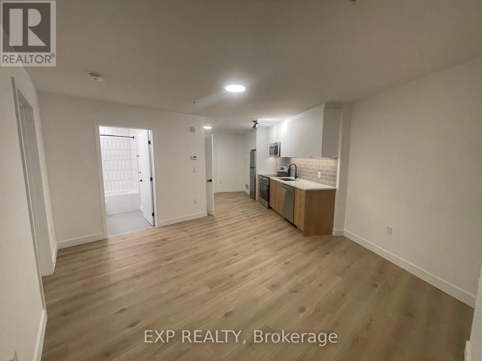 B15 - 1600 James Naismith Drive, Ottawa, Ontario  K1B 5N8 - Photo 9 - X13094238