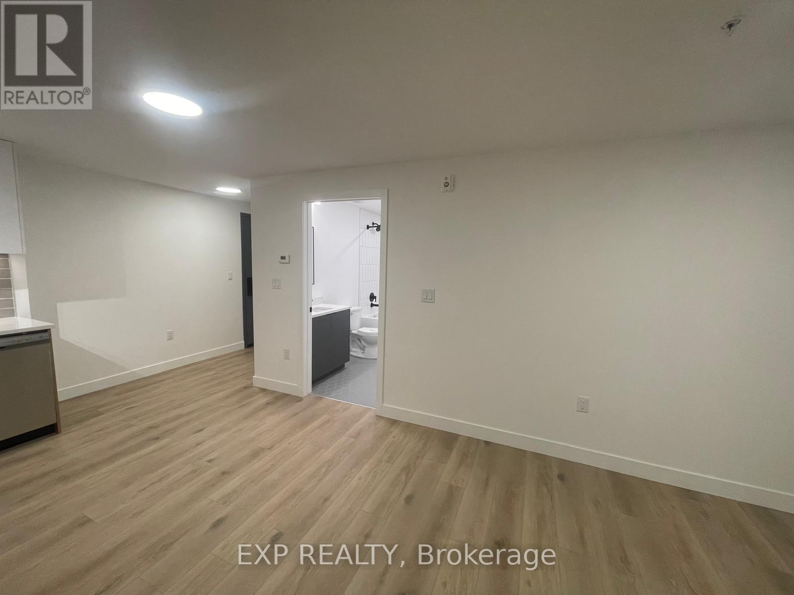 #b14 - 1600 James Naismith Drive, Ottawa, Ontario  K1B 5N8 - Photo 11 - X13094256
