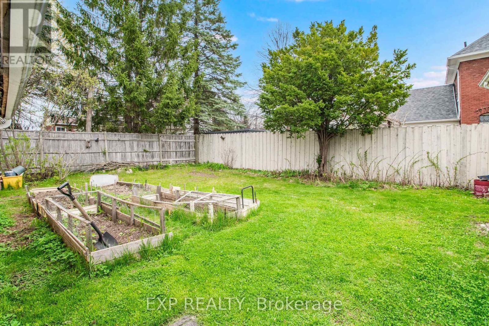 25 Mary Street S, Smiths Falls, Ontario  K7A 3P9 - Photo 37 - X13094266