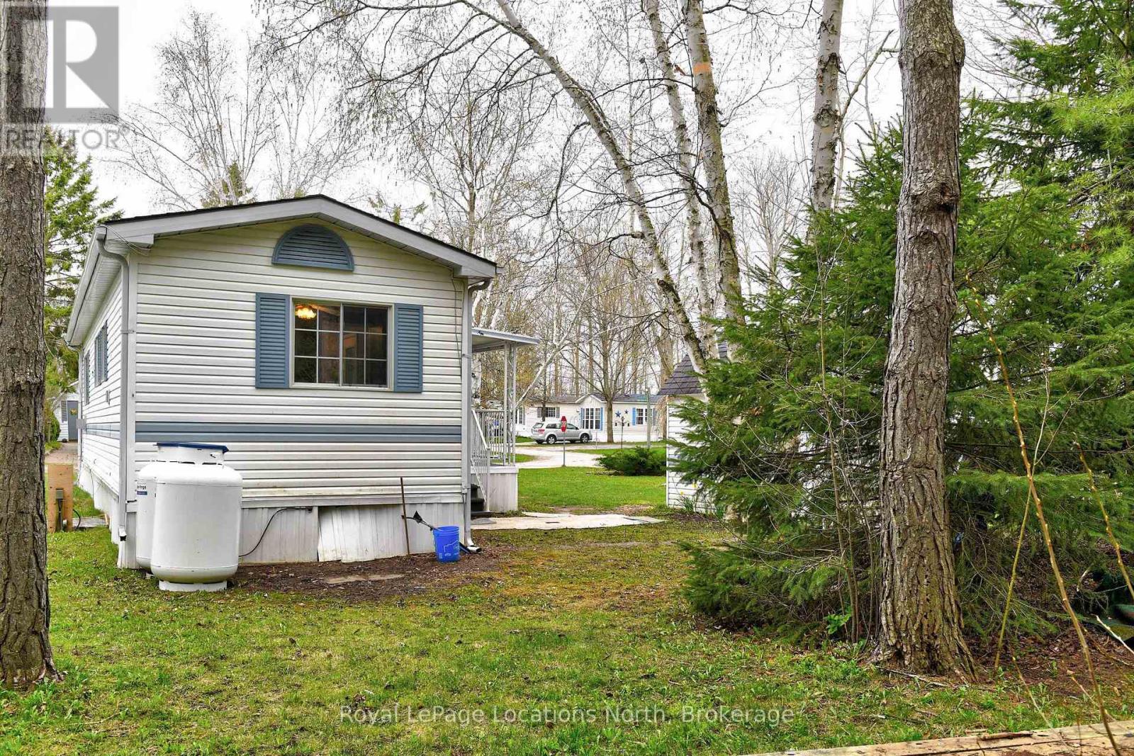 2 Prince Charles Avenue, Springwater, Ontario  L0L 1P0 - Photo 28 - S13094326