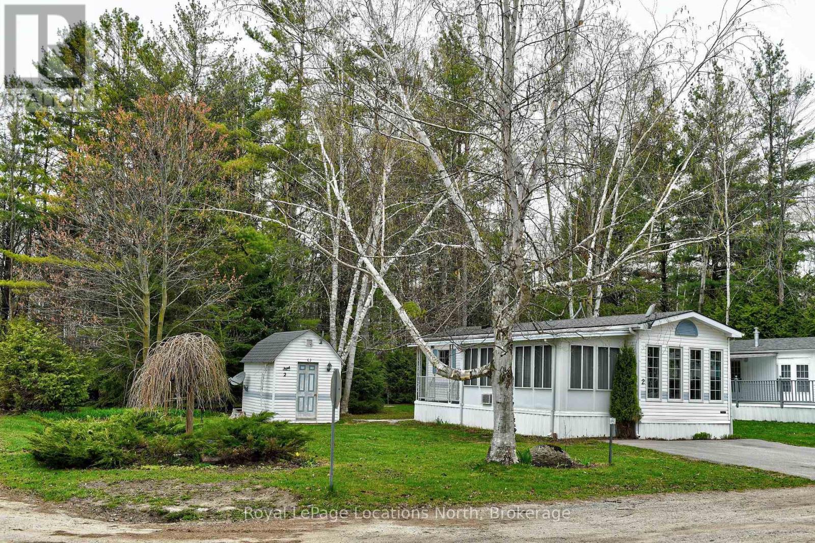 2 Prince Charles Avenue, Springwater, Ontario  L0L 1P0 - Photo 3 - S13094326