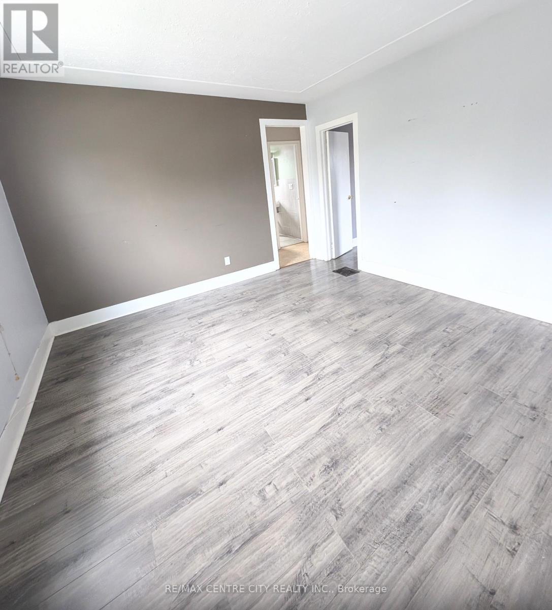 31 Langarth Street W, London South, Ontario  N6J 1P3 - Photo 5 - X13046572