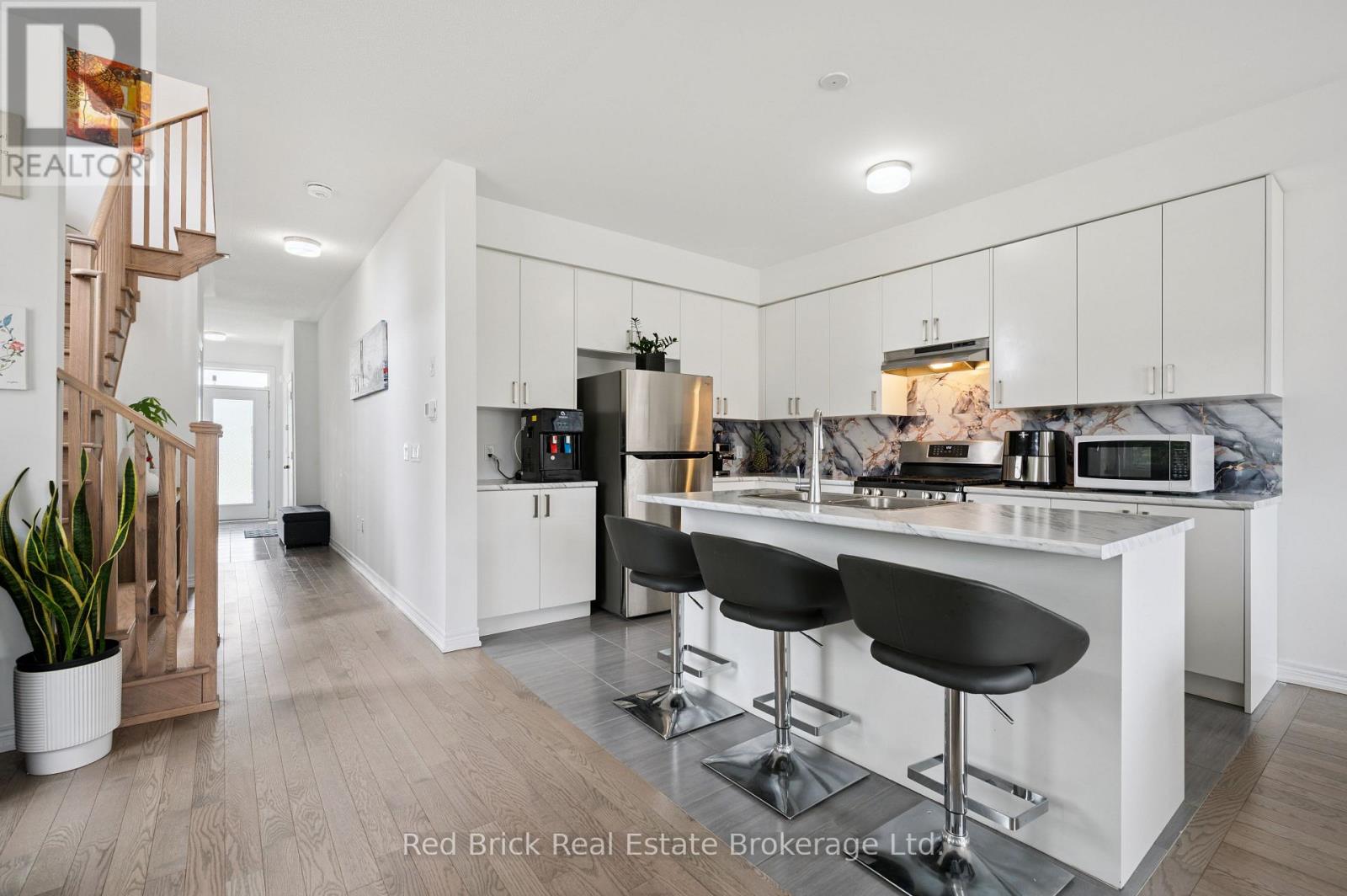 223 Farley Road W, Centre Wellington, Ontario  N1M 0J2 - Photo 7 - X13094296