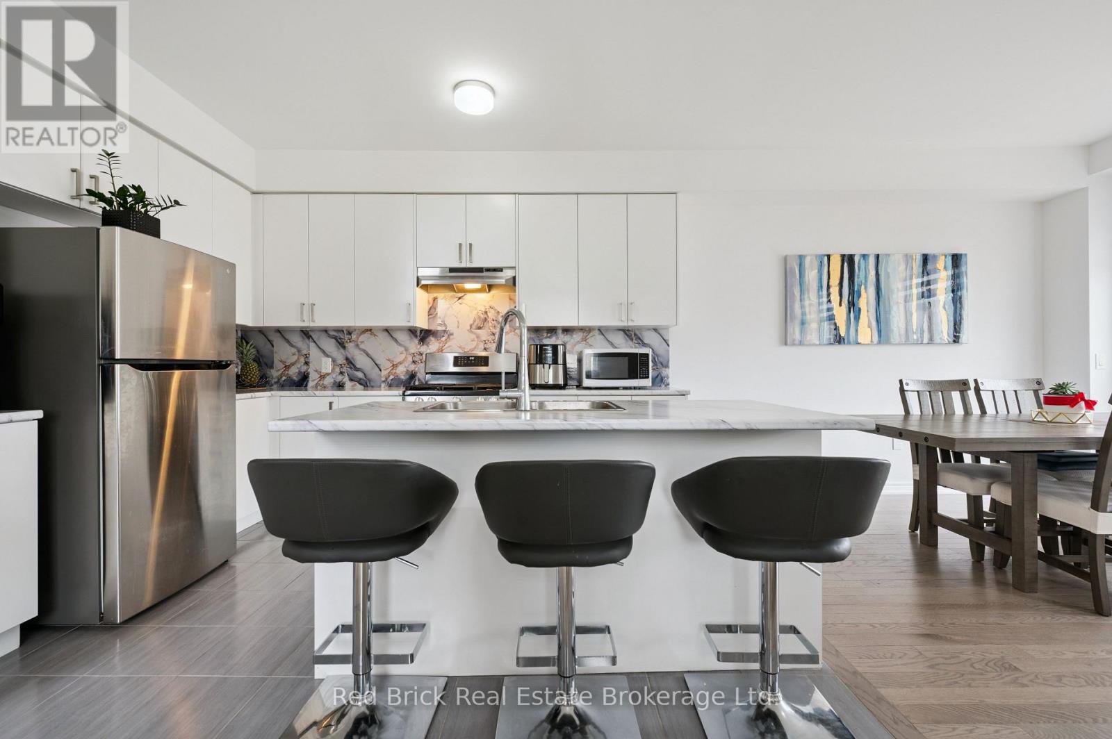 223 Farley Road W, Centre Wellington, Ontario  N1M 0J2 - Photo 8 - X13094296