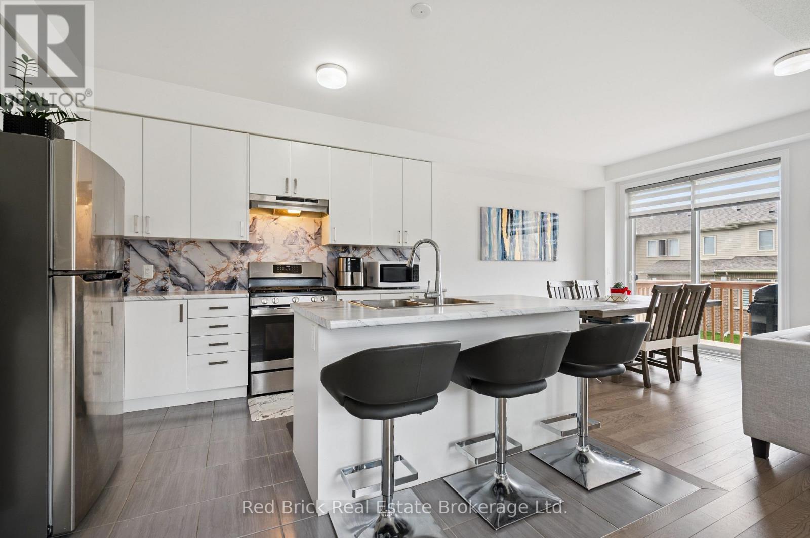 223 Farley Road W, Centre Wellington, Ontario  N1M 0J2 - Photo 9 - X13094296