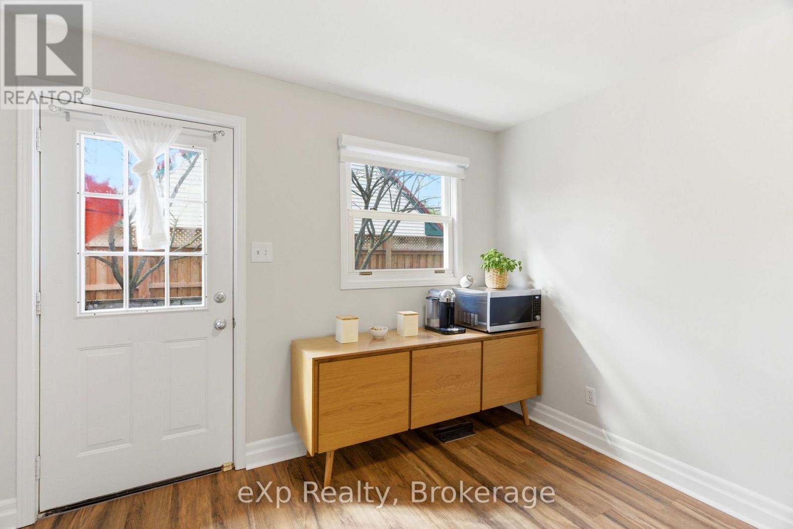 110 Huntingdon Avenue, Stratford, Ontario  N5A 6P2 - Photo 14 - X13094316