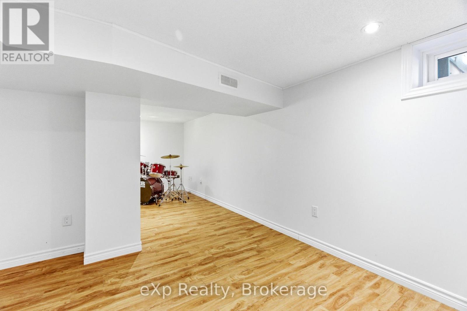 110 Huntingdon Avenue, Stratford, Ontario  N5A 6P2 - Photo 27 - X13094316
