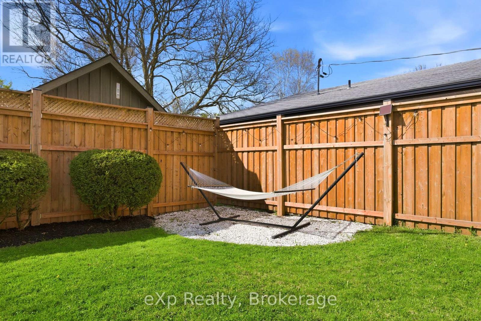 110 Huntingdon Avenue, Stratford, Ontario  N5A 6P2 - Photo 32 - X13094316