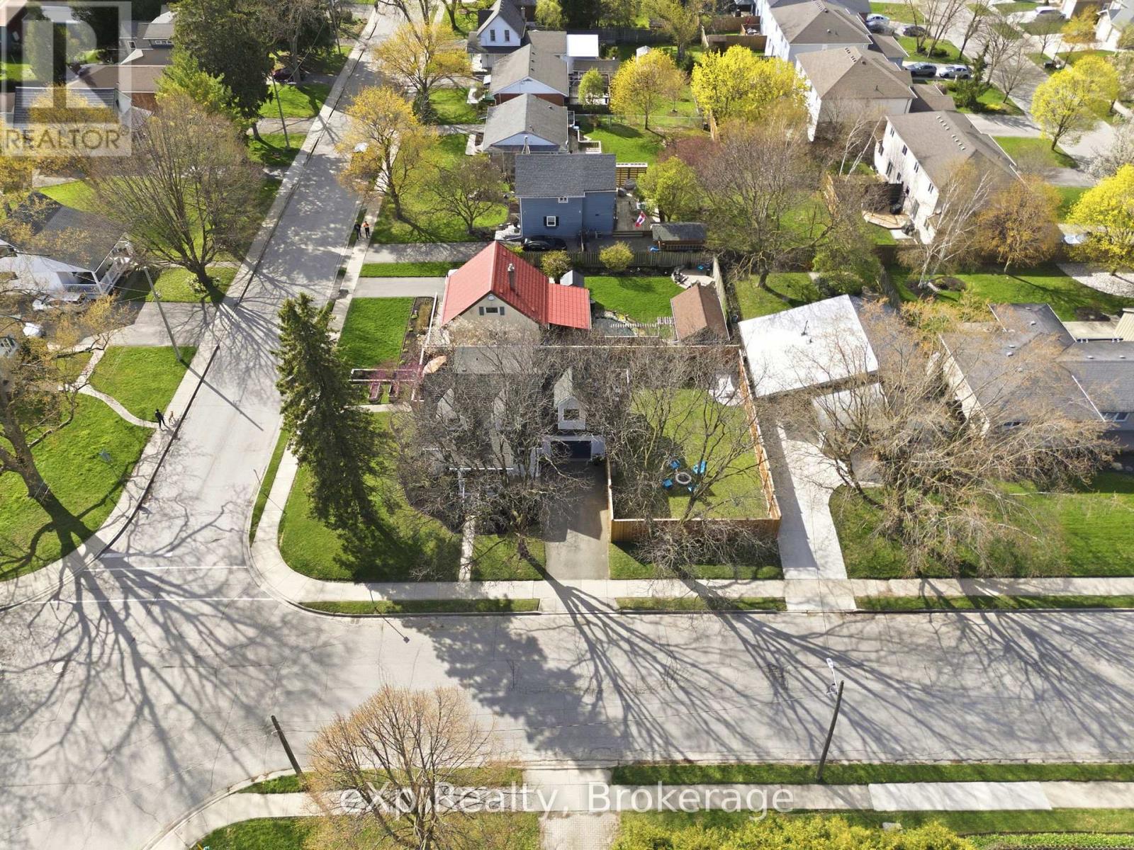 110 Huntingdon Avenue, Stratford, Ontario  N5A 6P2 - Photo 38 - X13094316