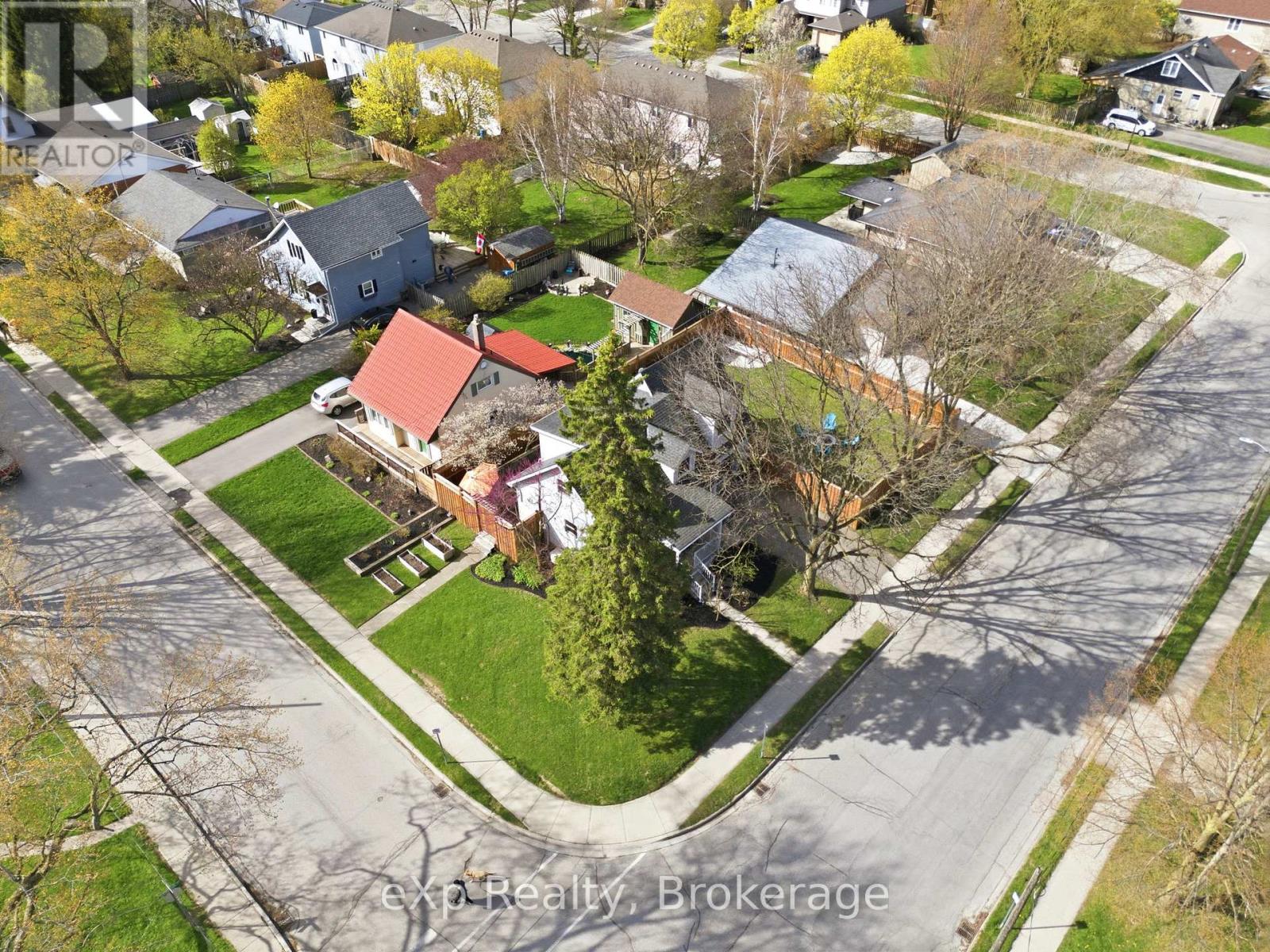 110 Huntingdon Avenue, Stratford, Ontario  N5A 6P2 - Photo 39 - X13094316