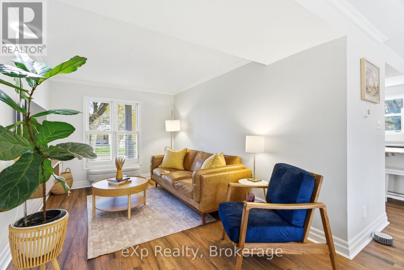 110 Huntingdon Avenue, Stratford, Ontario  N5A 6P2 - Photo 4 - X13094316