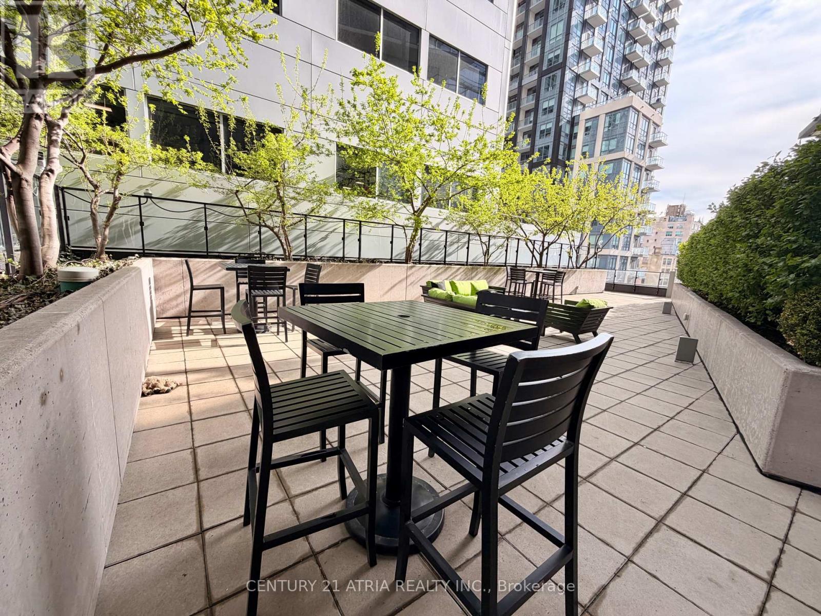 2101 - 125 Peter Street, Toronto, Ontario  M5V 0M2 - Photo 12 - C13094192