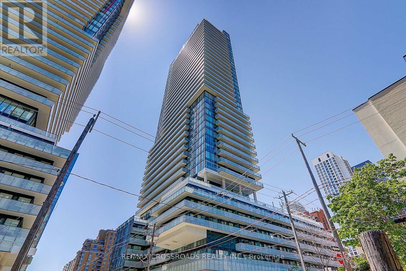 1802 - 161 ROEHAMPTON AVENUE, Toronto, Ontario