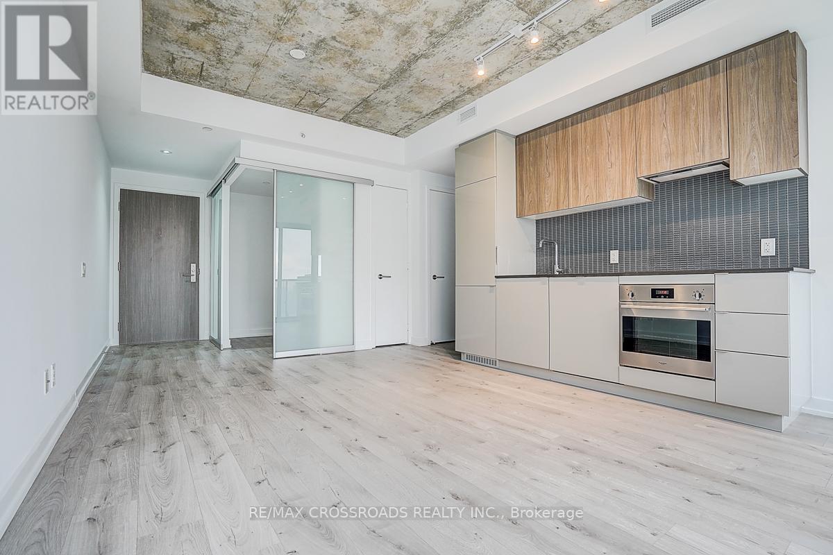 1802 - 161 Roehampton Avenue, Toronto, Ontario  M4P 0C8 - Photo 8 - C13094204