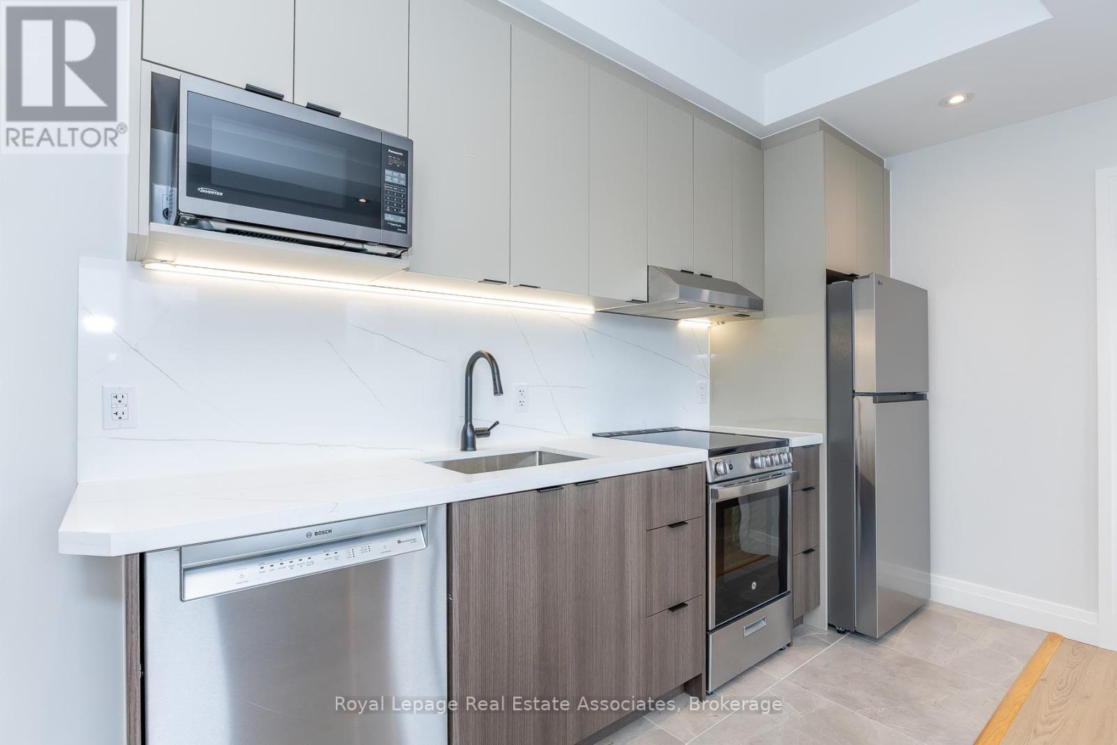 304 - 1000 Bathurst Street, Toronto, Ontario  M5R 3G7 - Photo 14 - C13094230