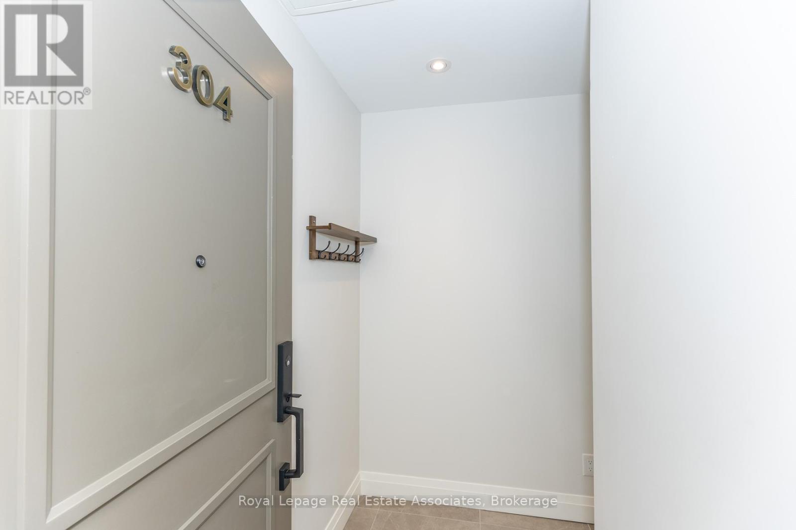 304 - 1000 Bathurst Street, Toronto, Ontario  M5R 3G7 - Photo 4 - C13094230