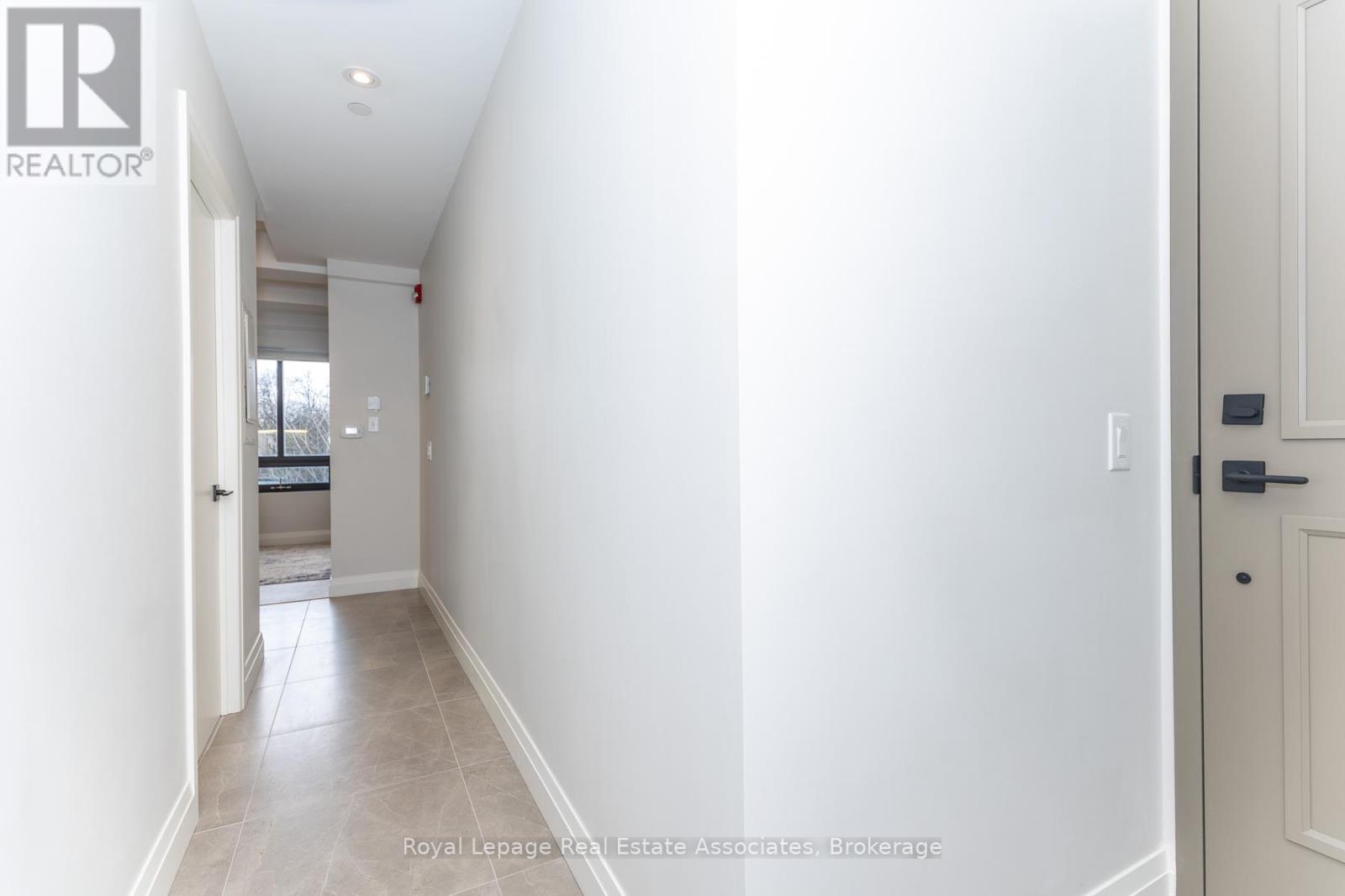 304 - 1000 Bathurst Street, Toronto, Ontario  M5R 3G7 - Photo 5 - C13094230