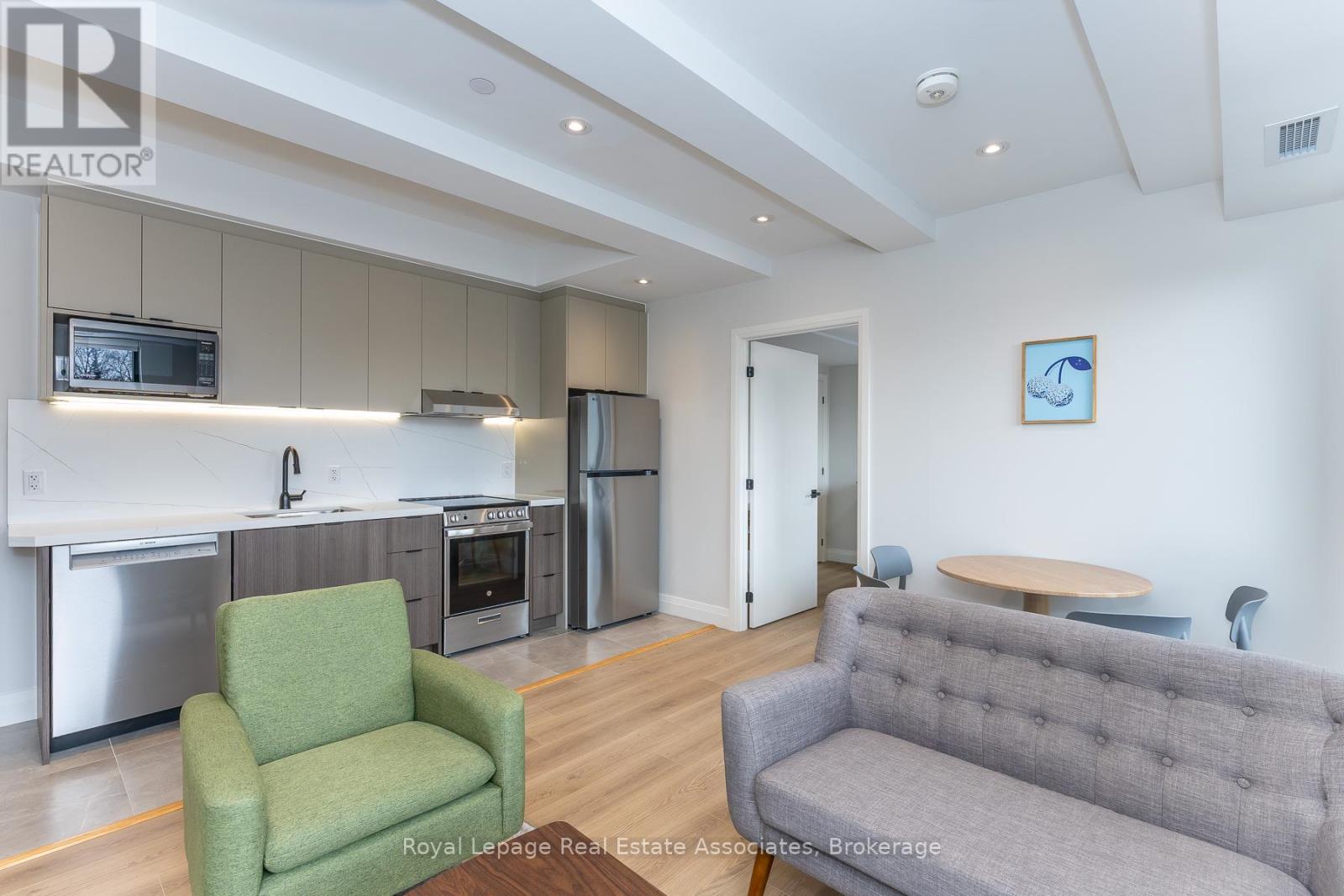 304 - 1000 Bathurst Street, Toronto, Ontario  M5R 3G7 - Photo 9 - C13094230