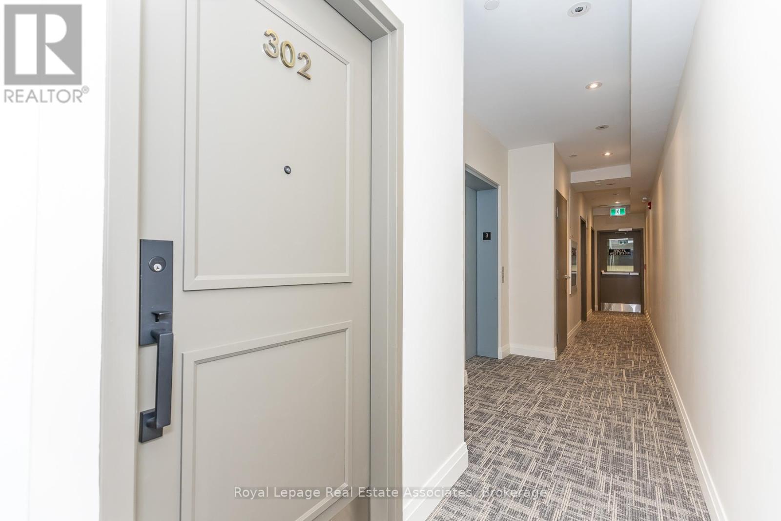 302 - 1000 Bathurst Street, Toronto, Ontario  M5R 3G7 - Photo 3 - C13094232